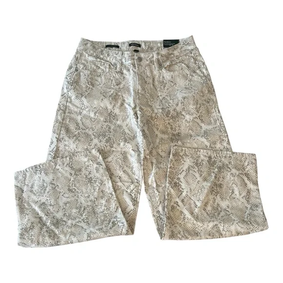 NWT Wild Fable Snakeskin Pattern Baggy Jeans- Size 10 - Picture 2 of 11
